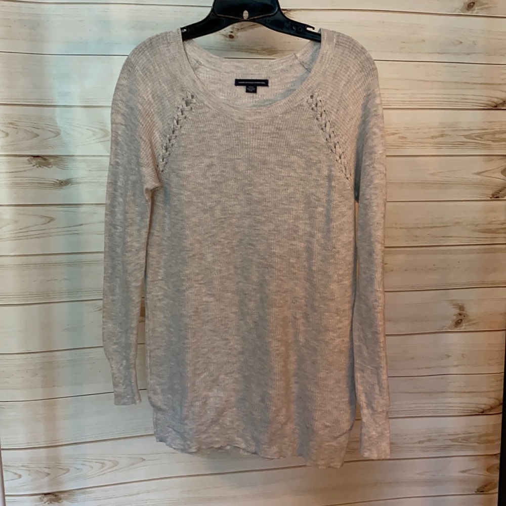 American Eagle grey sweater